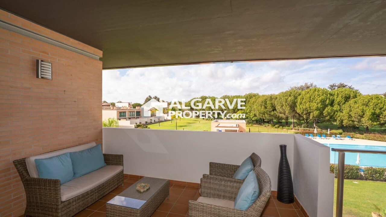 2 bed Apartment in Quarteira, Loulé, Central Algarve