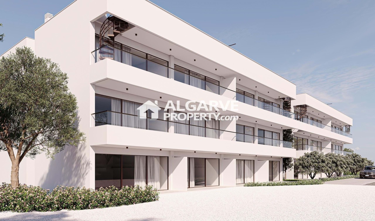 2 bed Plot / Land in Carvoeiro, Lagoa, Western Algarve