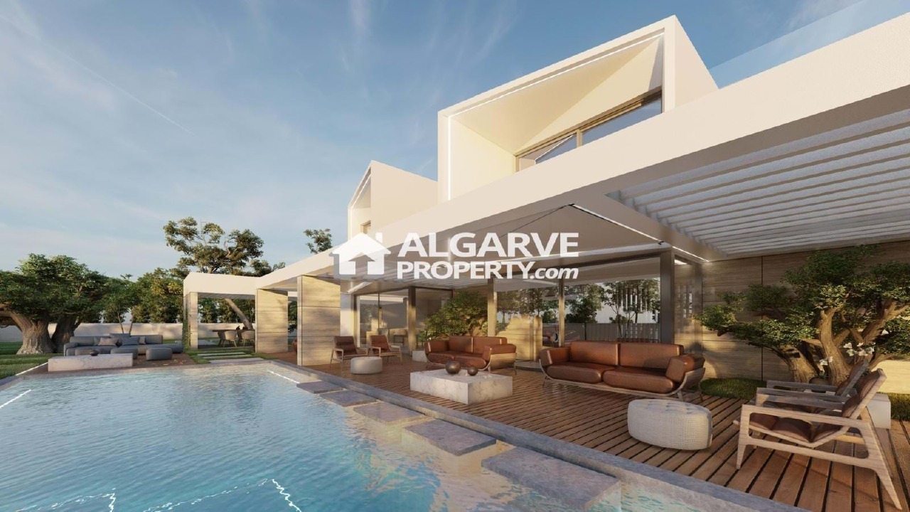 Plot / Land in Quarteira, Loulé, Central Algarve