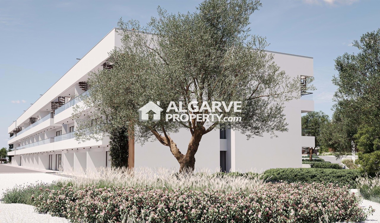 2 bed Apartment in Carvoeiro, Lagoa, Western Algarve