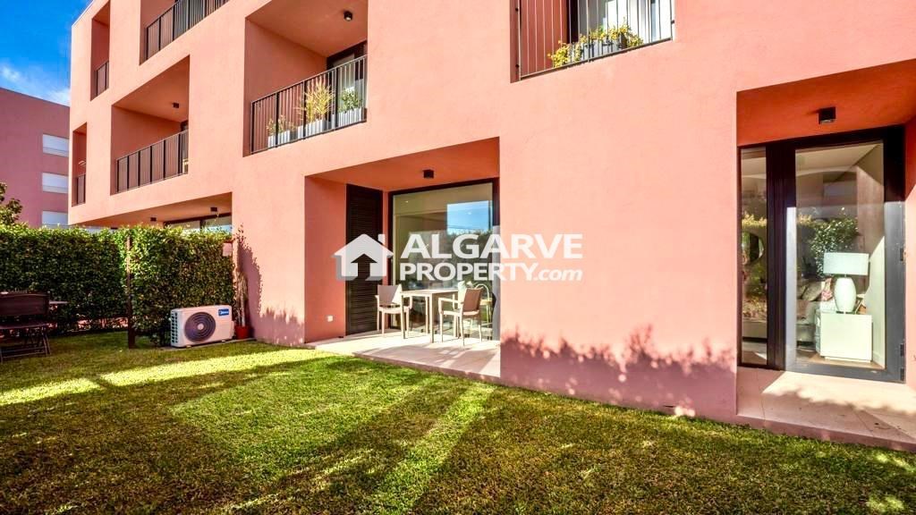 1 bed Apartment in Quarteira, Loulé, Central Algarve