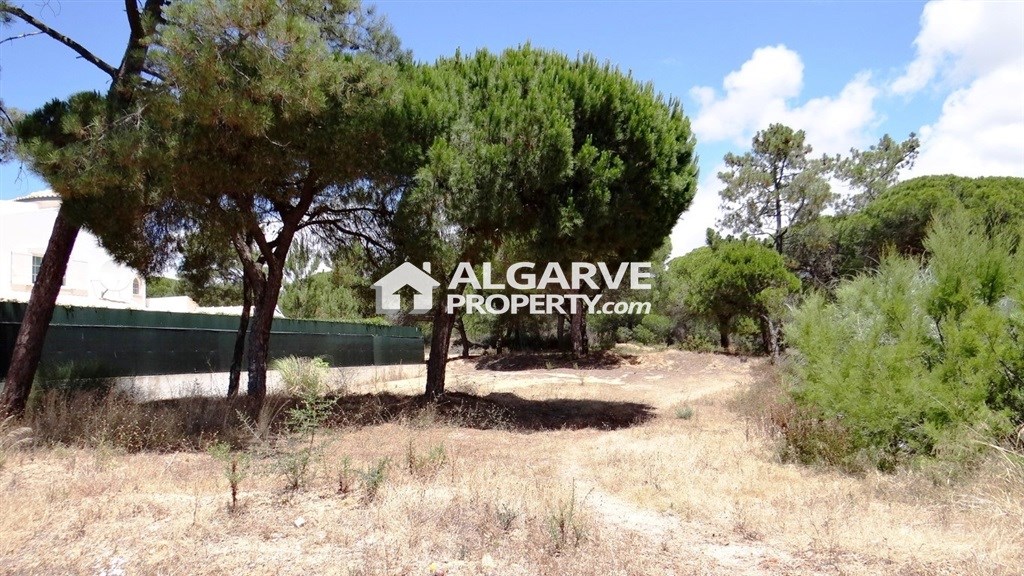 Plot / Land in Almancil, Loulé, Central Algarve