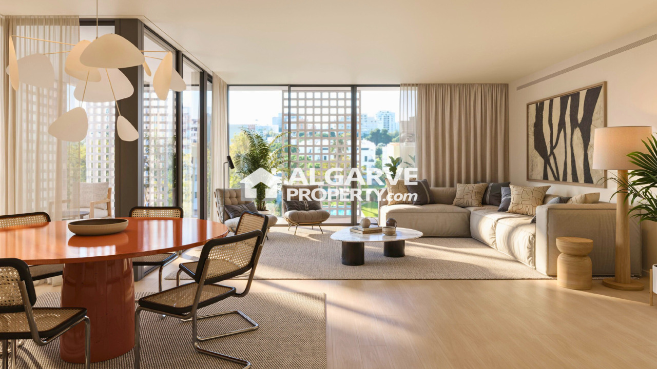 2 bed Apartment in Quarteira, Loulé, Central Algarve