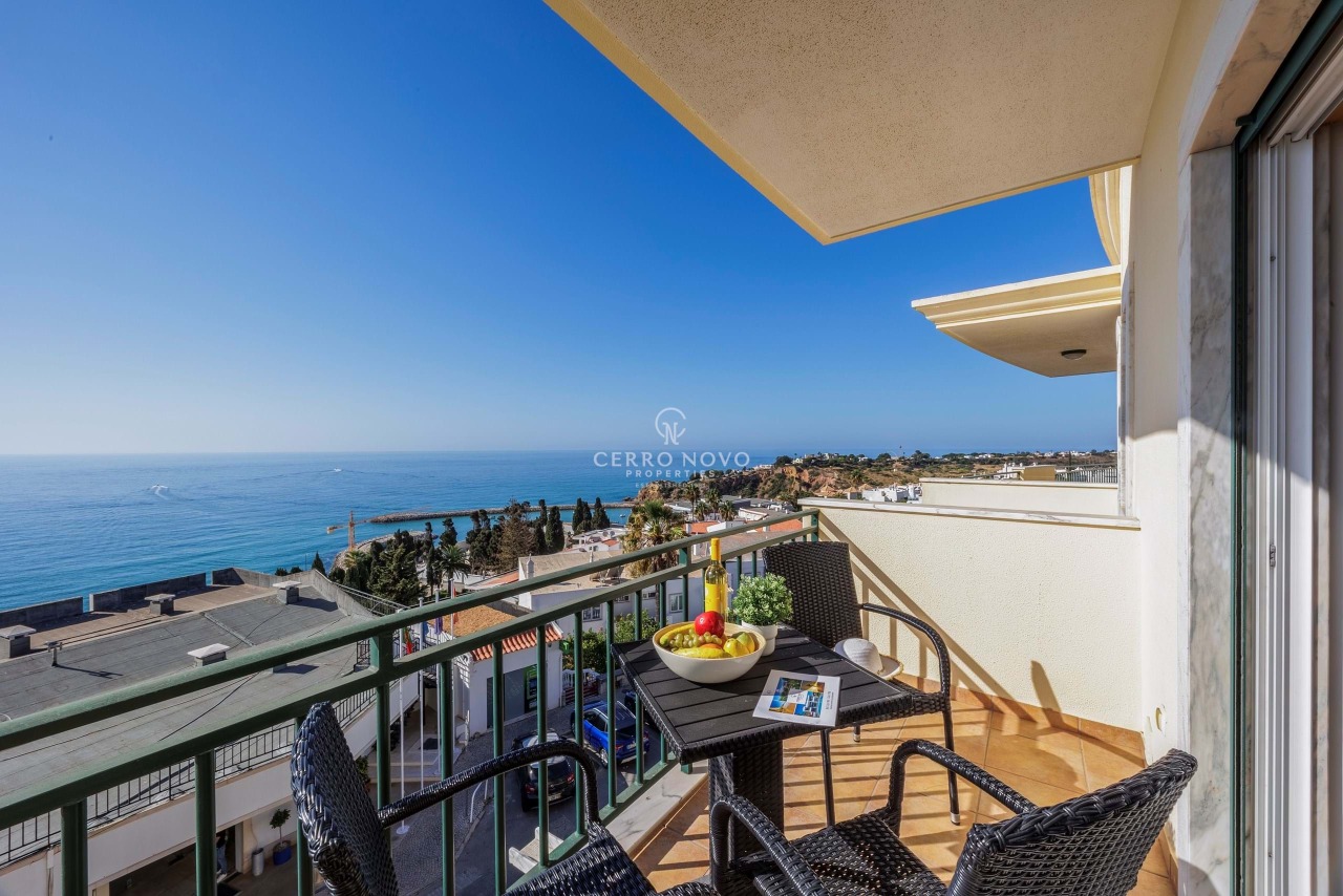 2 bed Appartement in Albufeira, Central Algarve