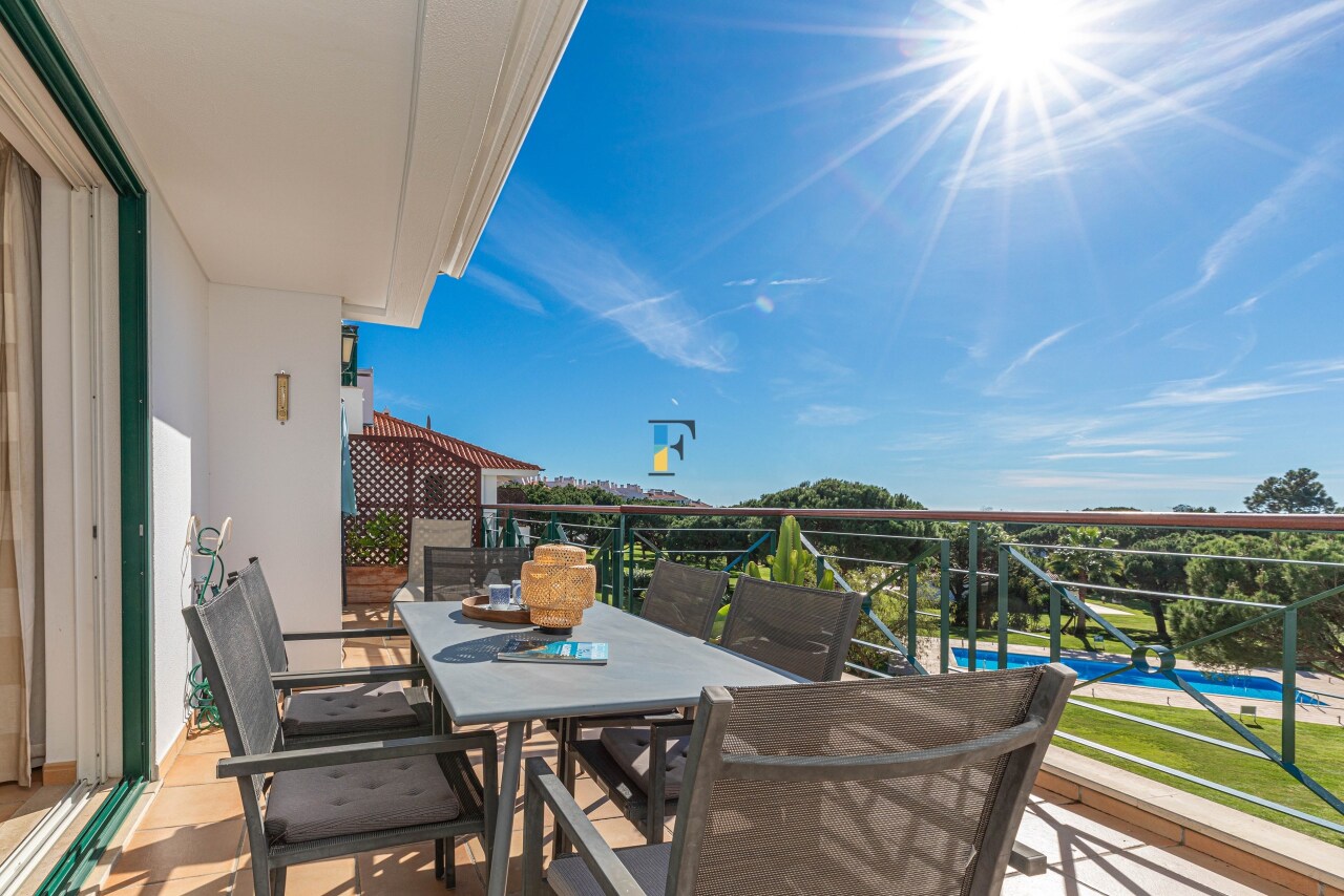 2 bed Apartment in Quarteira, Loulé, Central Algarve