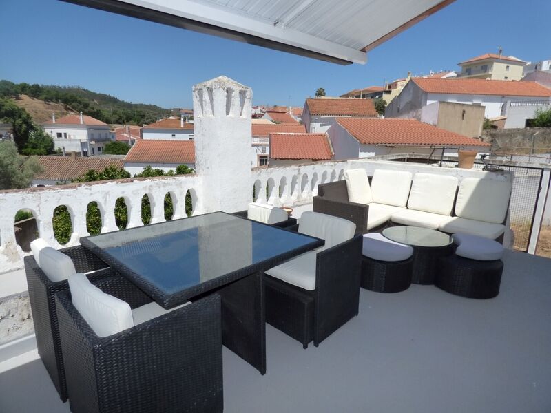 3 bed Villa in São Marcos da Serra, Silves, Western Algarve