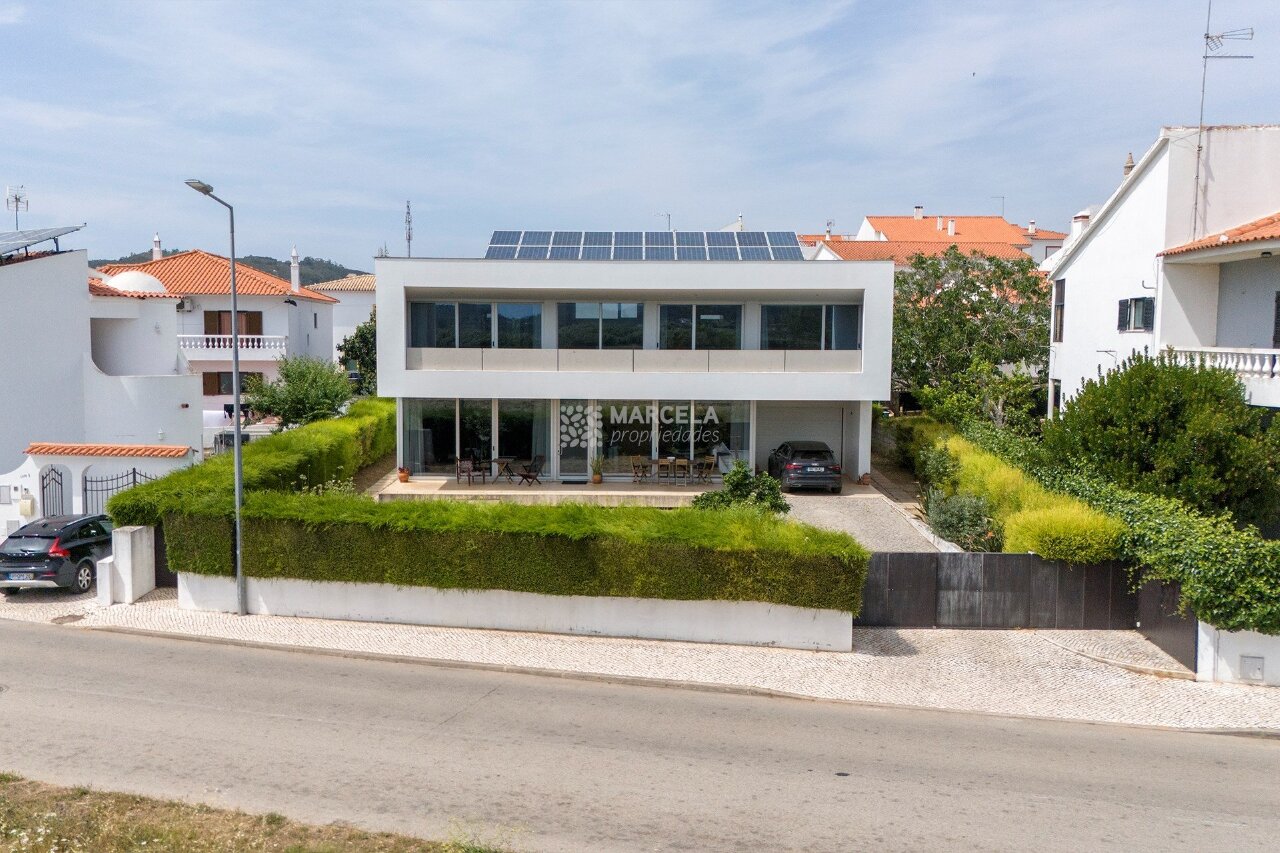 3 bed Villa in Aljezur, Western Algarve