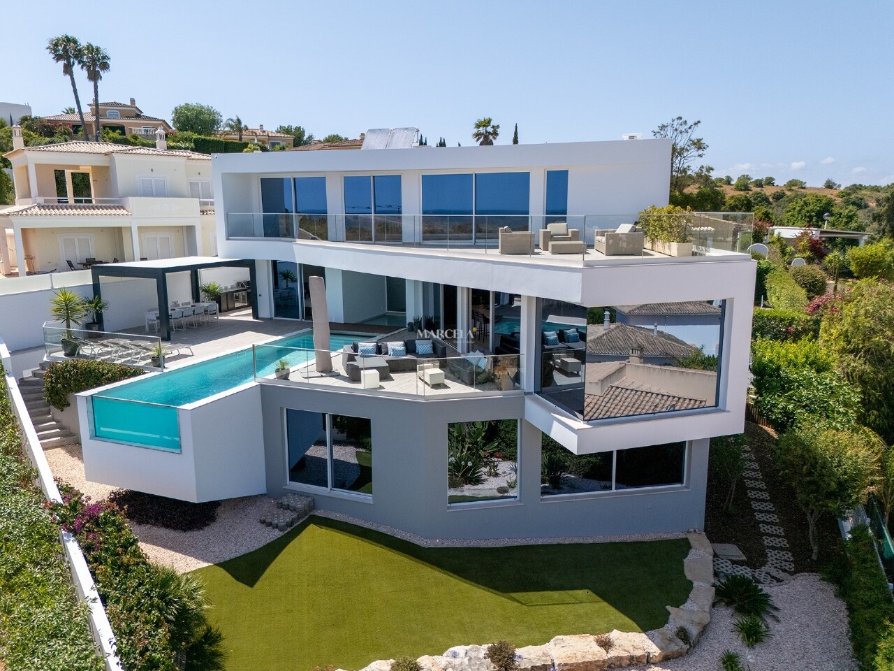 4 bed Villa in Odiáxere, Lagos, Western Algarve