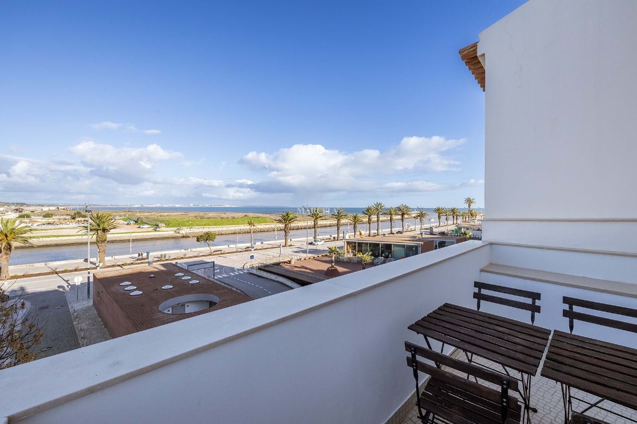 3 bed Apartment in Lagos, Western Algarve