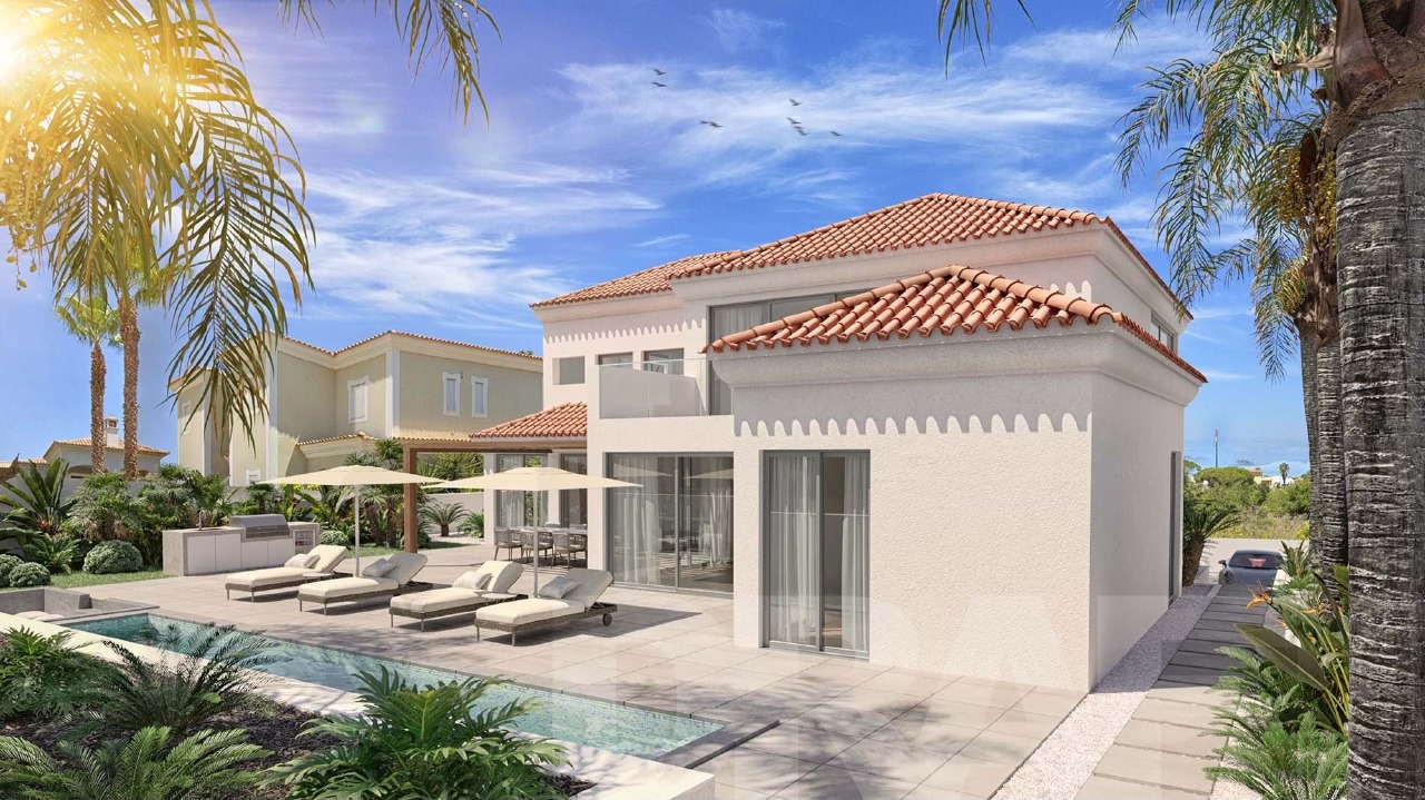 5 bed Villa in Almancil, Loulé, Central Algarve