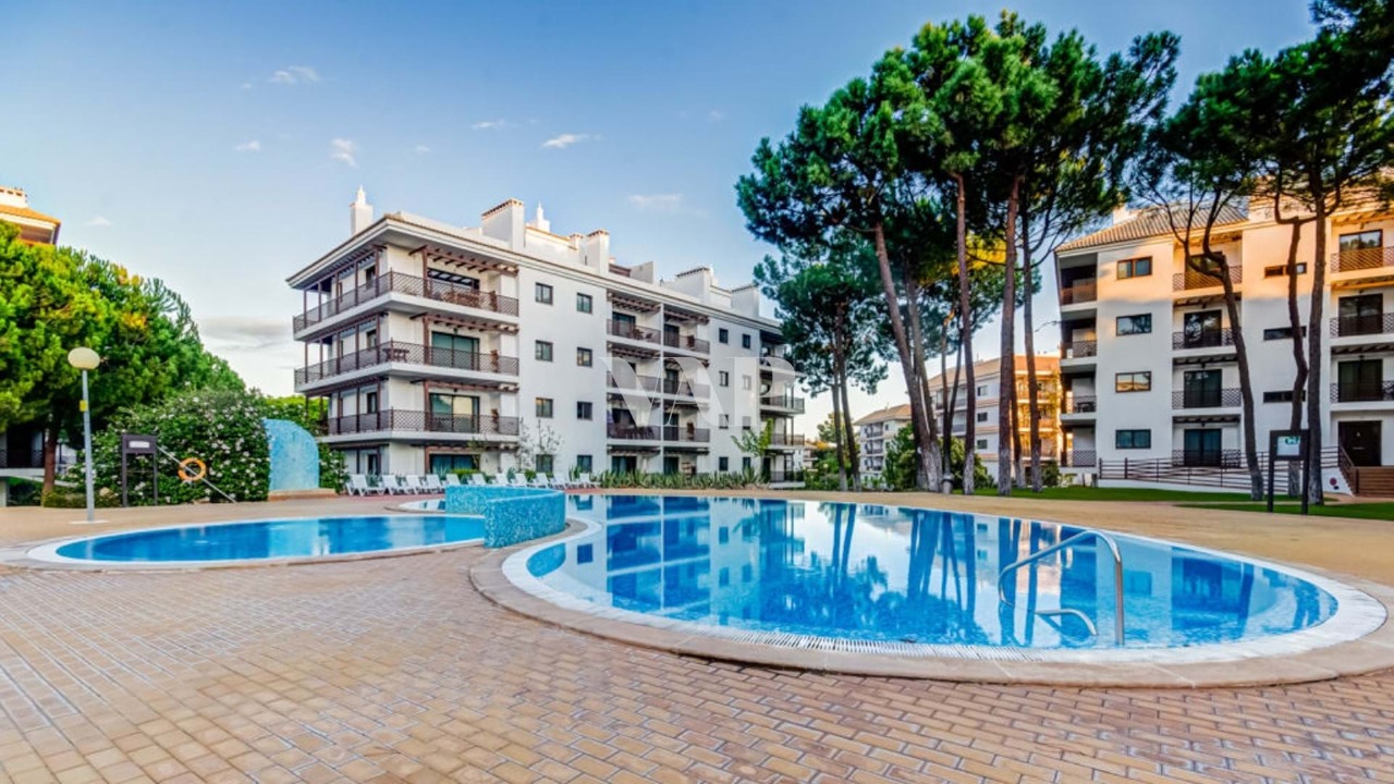 2 bed Apartment in Albufeira, Central Algarve