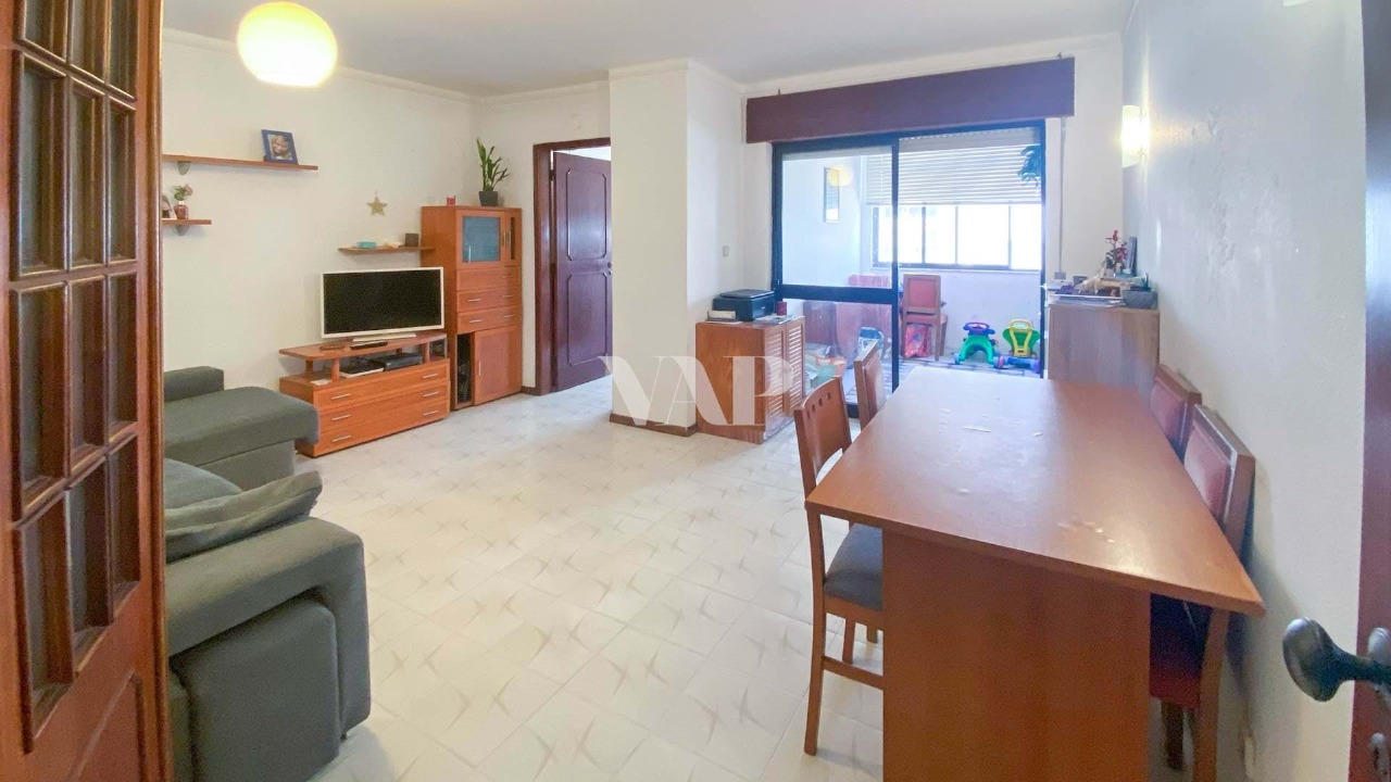2 bed Apartment in Quarteira, Loulé, Central Algarve