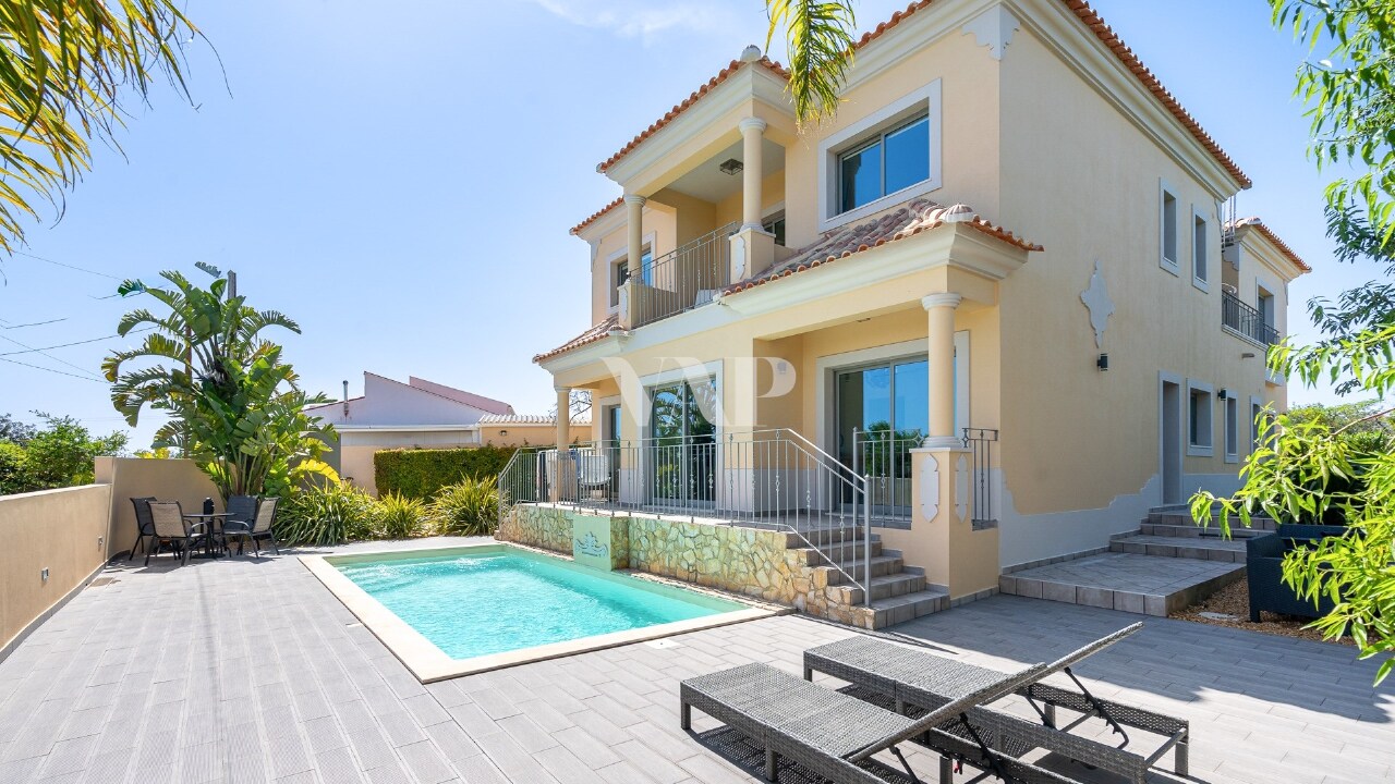 4 bed Villa in Boliqueime, Loulé, Central Algarve