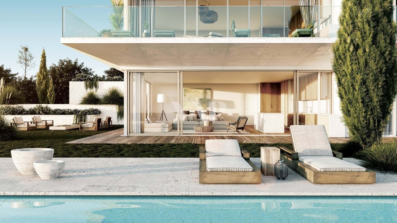 2 bed Apartment in Carvoeiro, Lagoa, Western Algarve