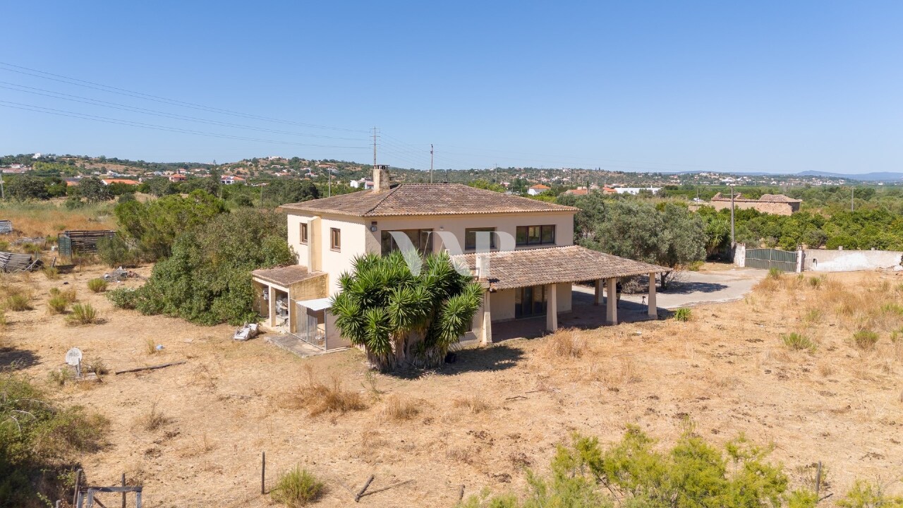 3 bed Villa in Silves, Western Algarve