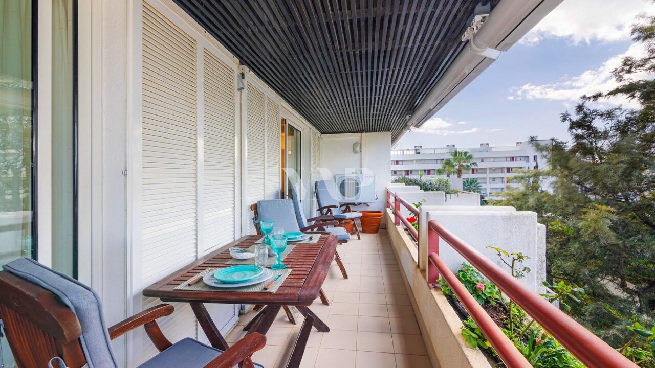 2 bed Apartment in Quarteira, Loulé, Central Algarve