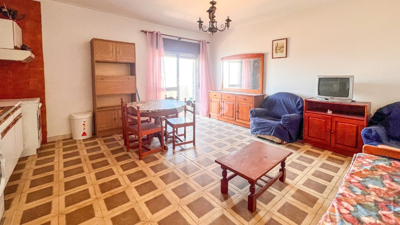 1 bed Apartment in Quarteira, Loulé, Central Algarve