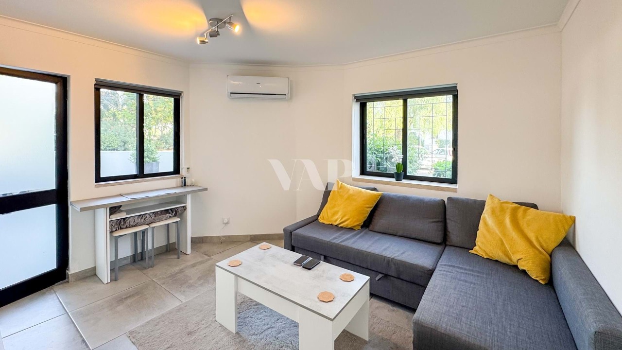 1 bed Apartment in Quarteira, Loulé, Central Algarve