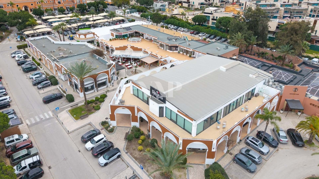 Commercial / Business in Almancil, Loulé, Central Algarve