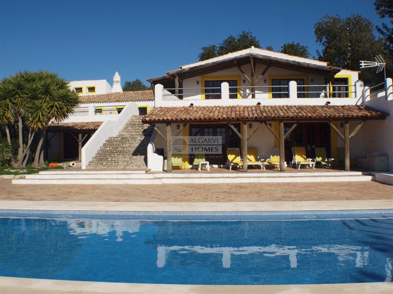 9 bed Villa in Paderne, Albufeira, Central Algarve