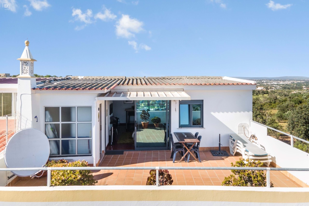 1 bed Apartment in Olhos de Água, Albufeira, Central Algarve