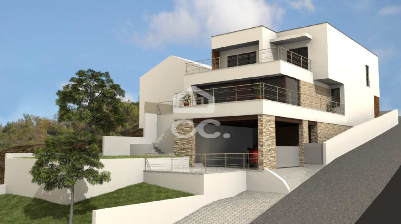 Plot / Land in Coimbra