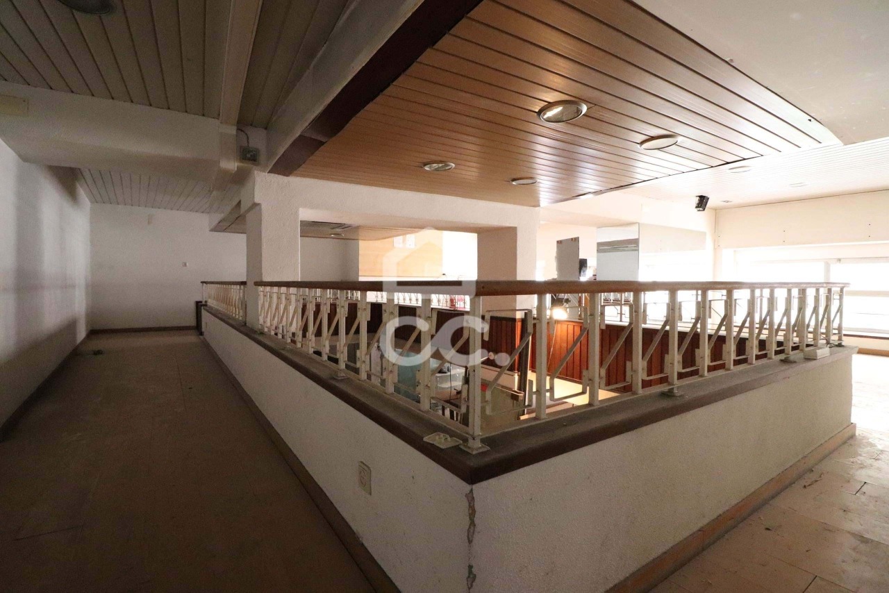 9 bed Building in Coimbra