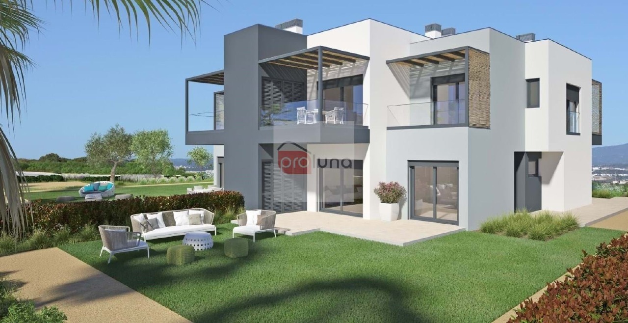 3 bed Apartment in Lagoa, Western Algarve