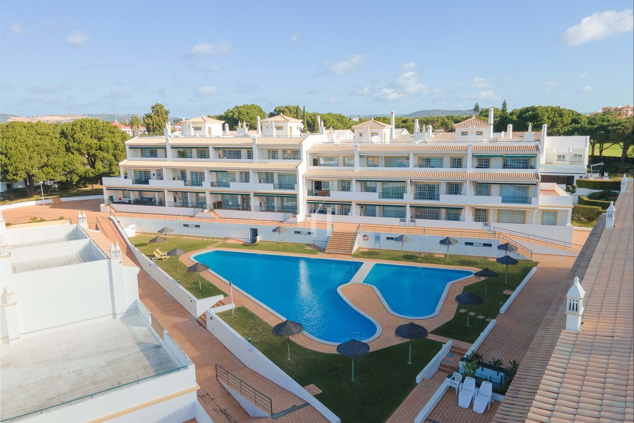 2 bed Appartement in Quarteira, Loulé, Central Algarve