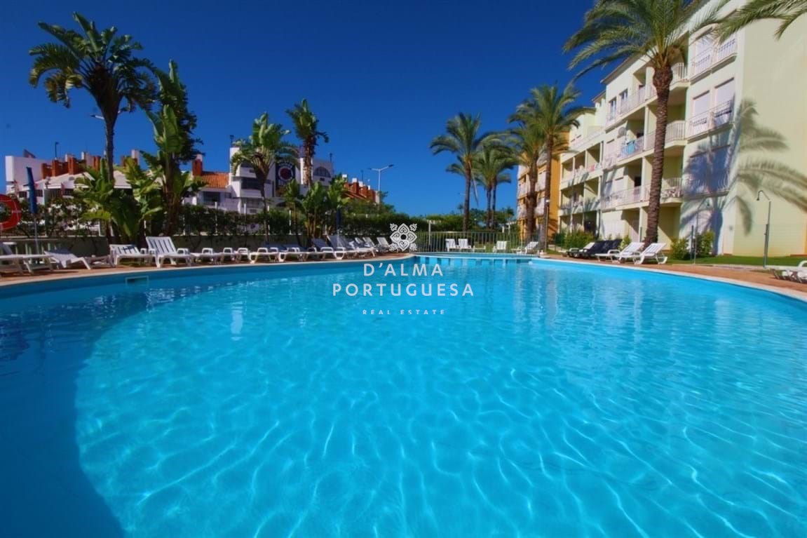 1 bed Apartment in Albufeira, Central Algarve
