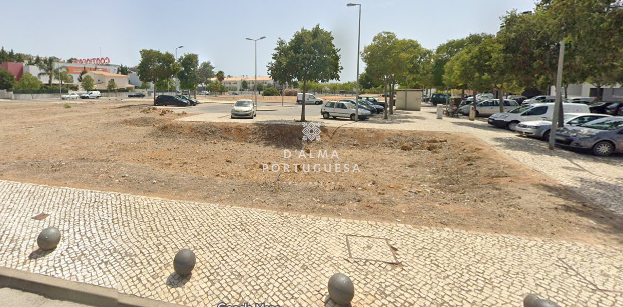 Plot / Land in Loulé, Central Algarve