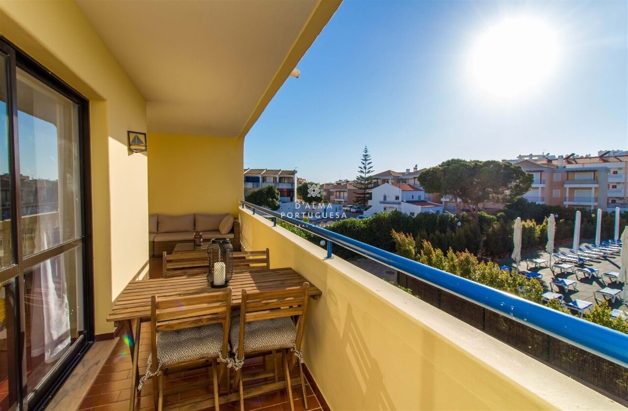 1 bed Apartment in Olhos de Água, Albufeira, Central Algarve