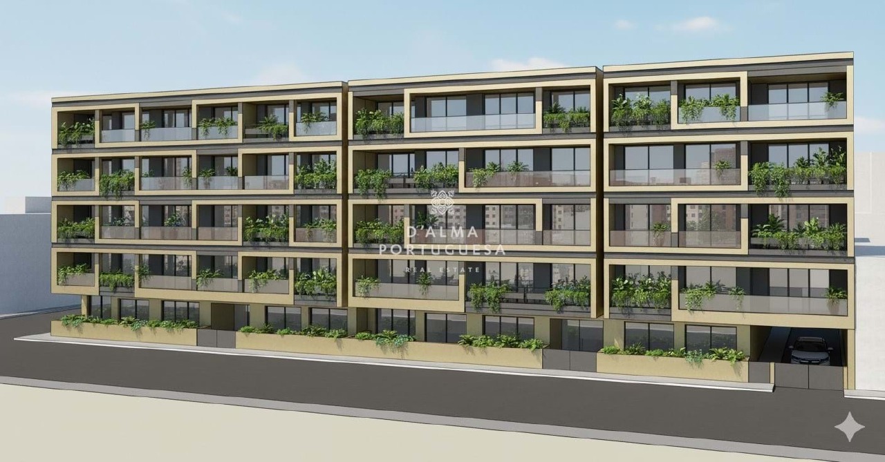 Building in Quelfes, Olhão, Eastern Algarve