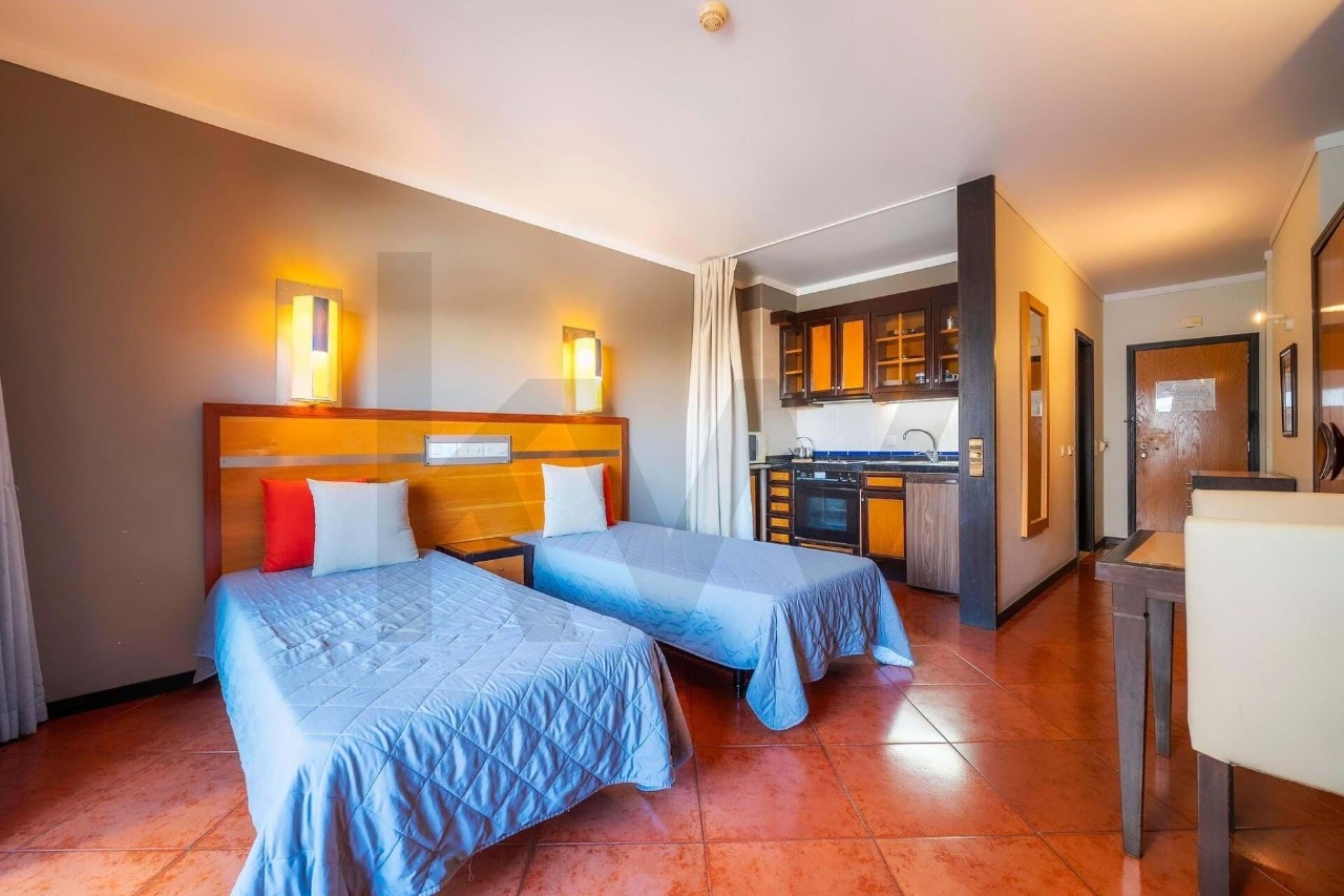 Apartment in Olhos de Água, Albufeira, Central Algarve