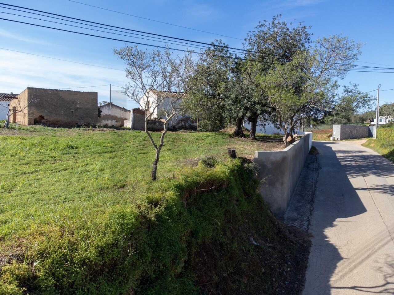 4 bed Villa in Olhão, Eastern Algarve