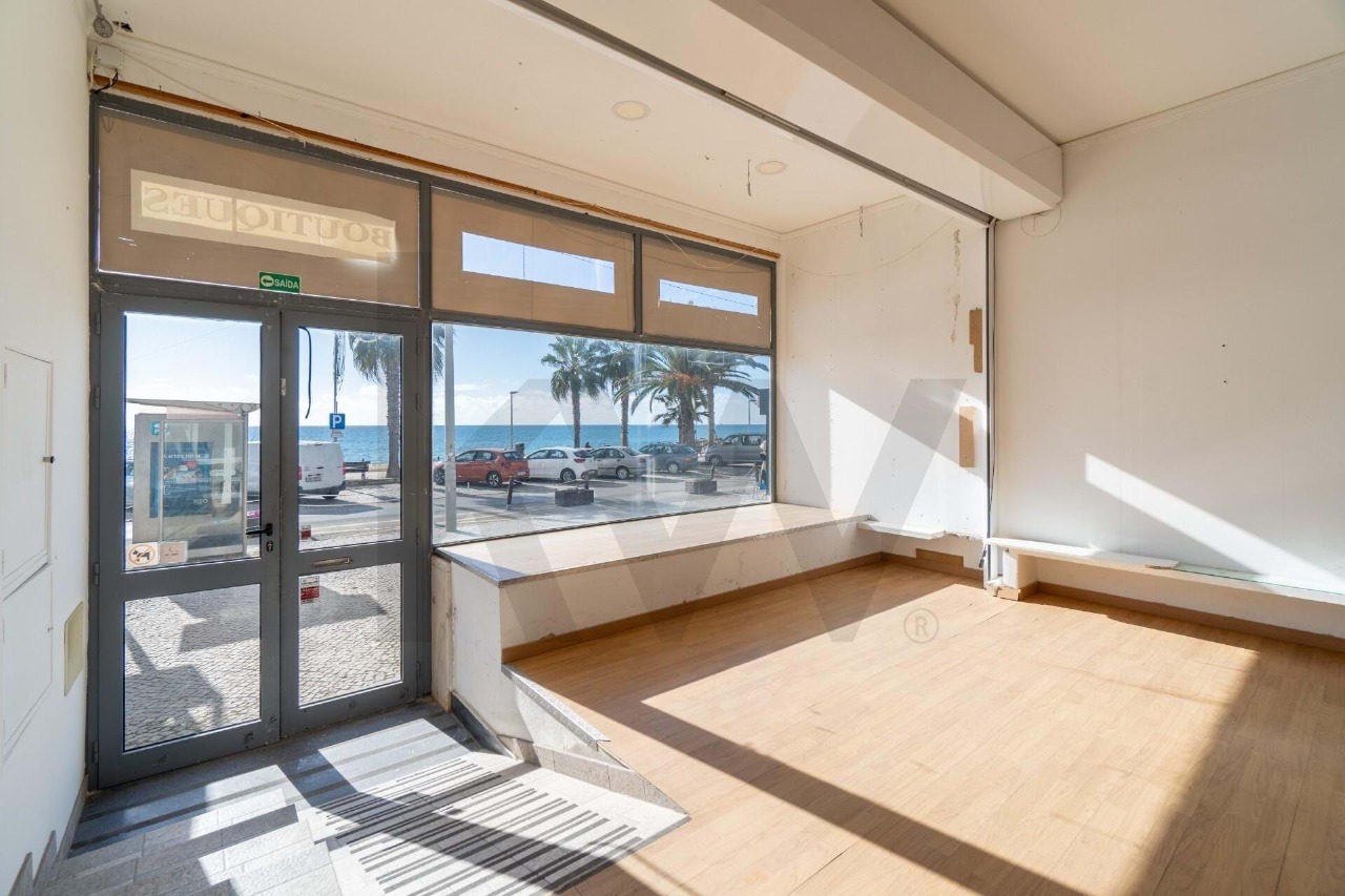 Commercial / Business in Quarteira, Loulé, Central Algarve