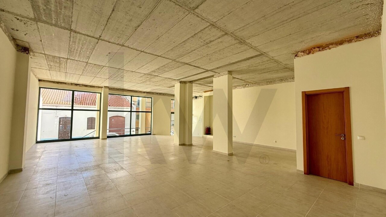 Commercial / Business in Lagoa, Western Algarve