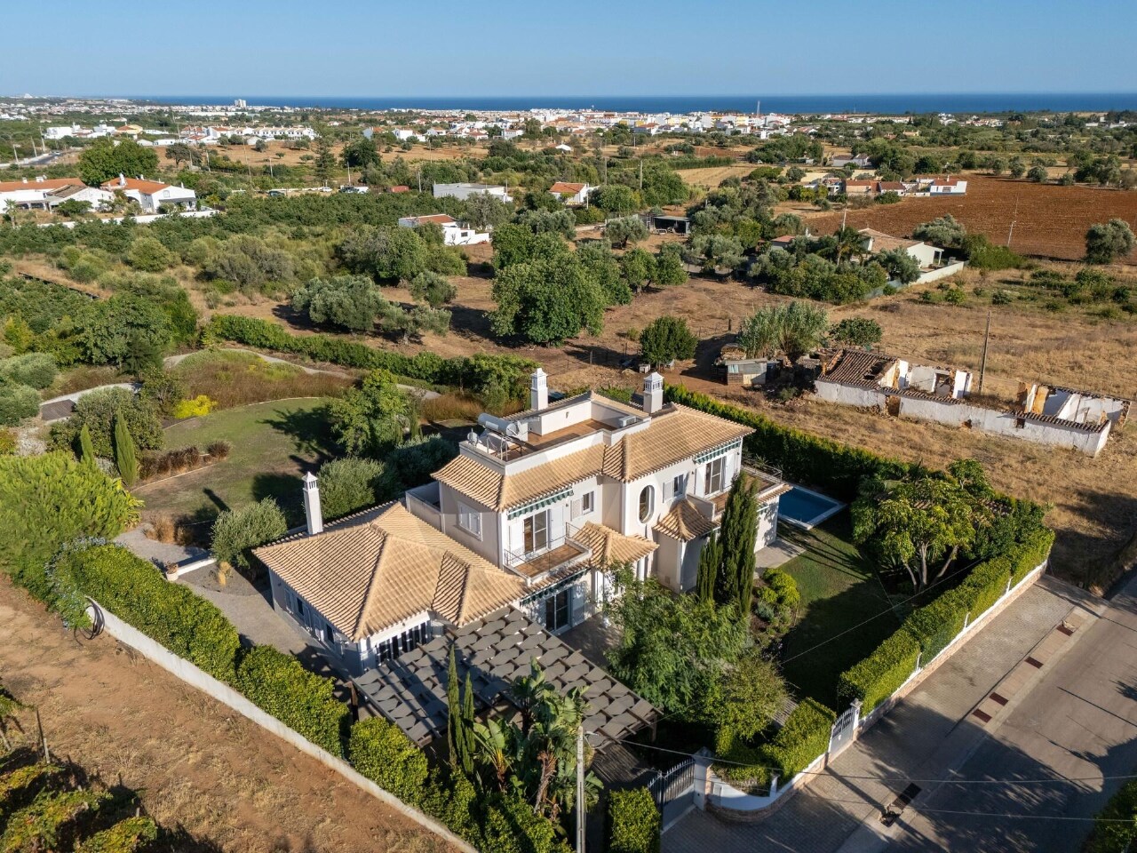 5 bed Villa in Vila Nova de Cacela, Vila Real de Santo António, Eastern Algarve