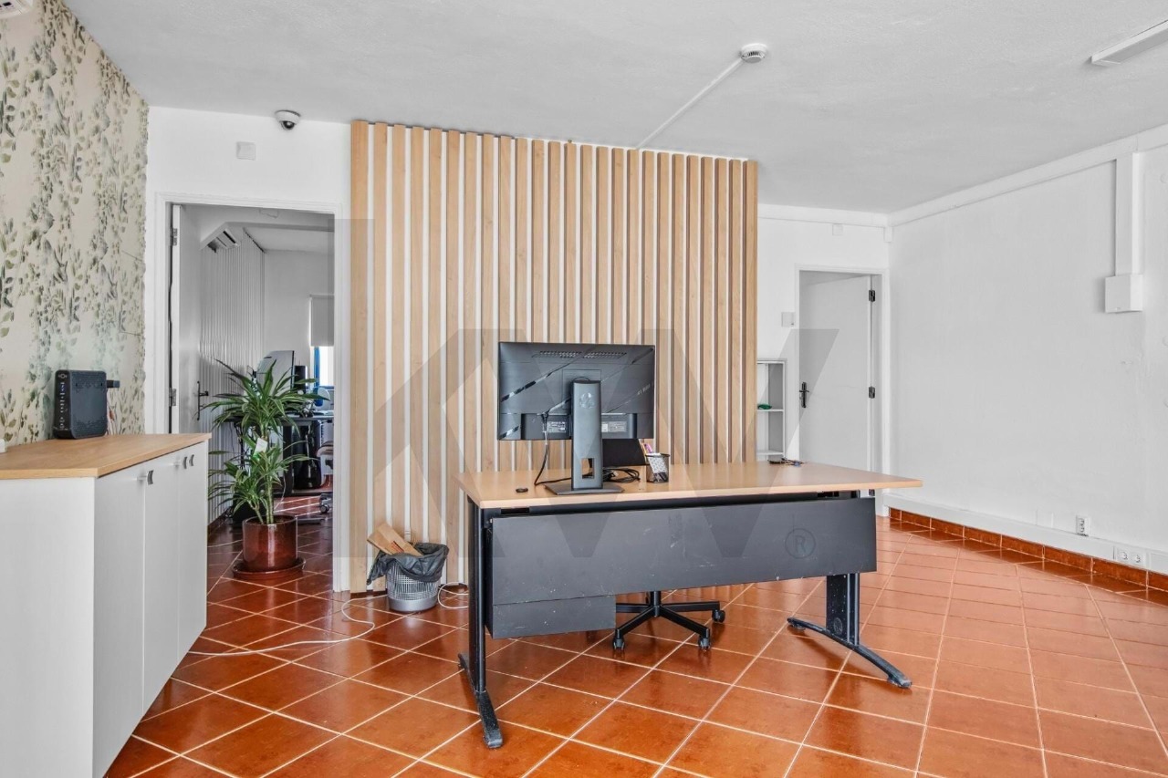 Commercieel / Zakelijk in Alvor, Portimão, Western Algarve