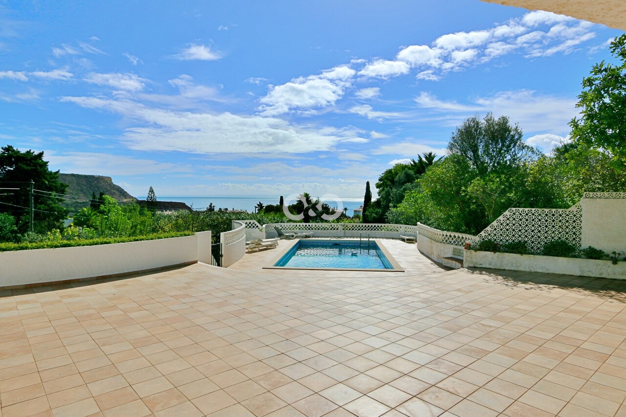 3 bed Villa in Luz, Lagos, Western Algarve