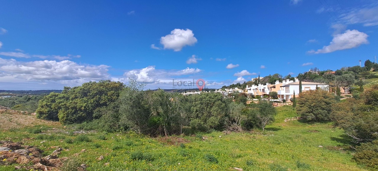 Plot / Land in Mexilhoeira Grande, Portimão, Western Algarve