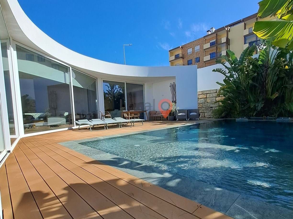 4 bed Villa in Lagos, Western Algarve