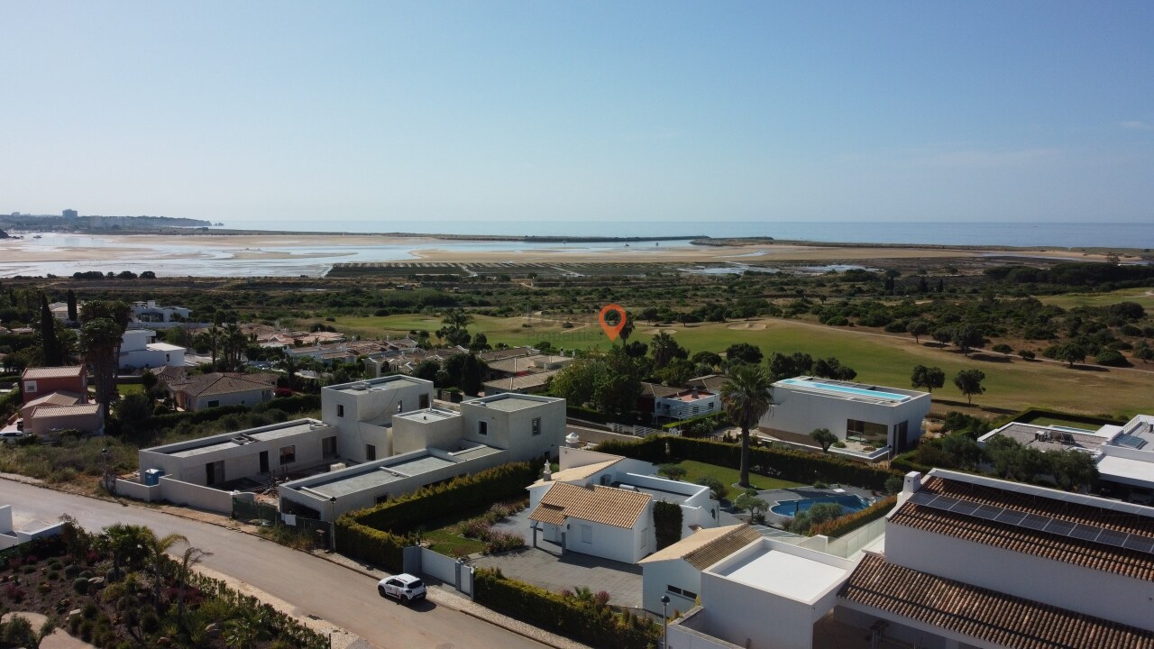2 bed Villa in Odiáxere, Lagos, Western Algarve