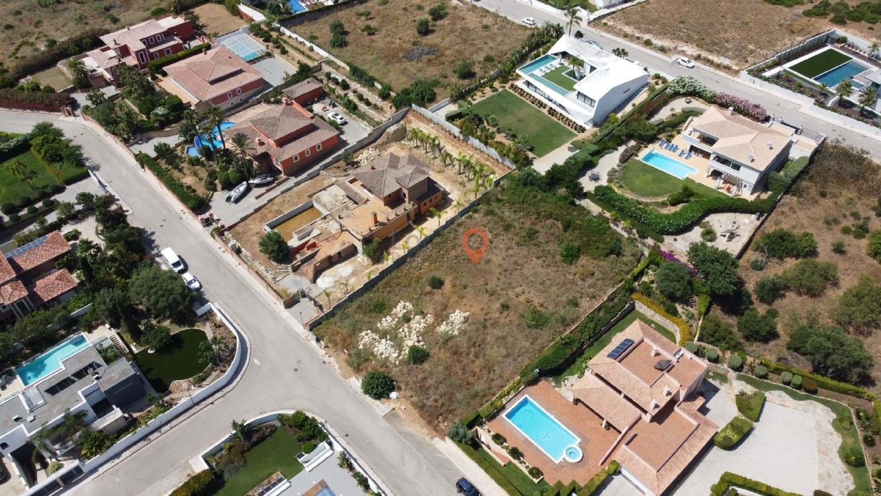 Plot / Land in Lagos, Western Algarve
