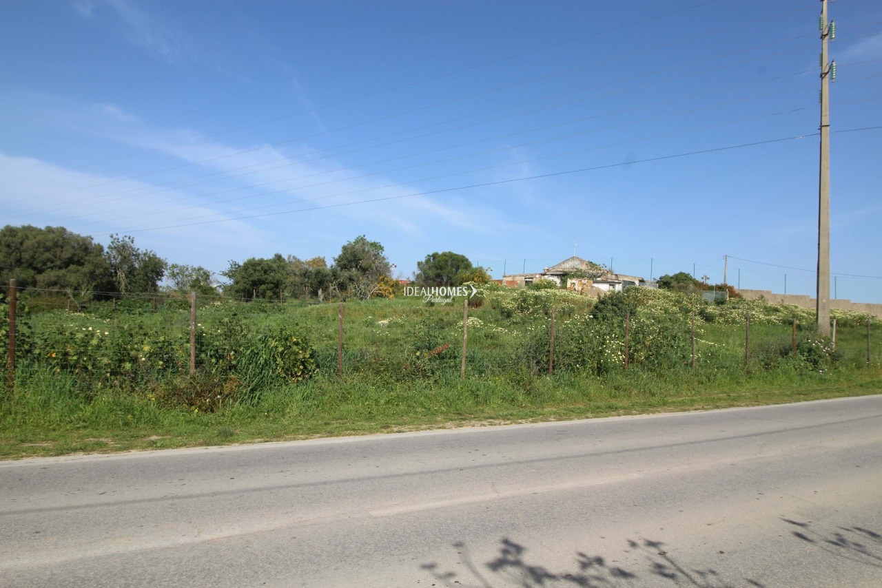 Perceel / Land in Portimão, Western Algarve