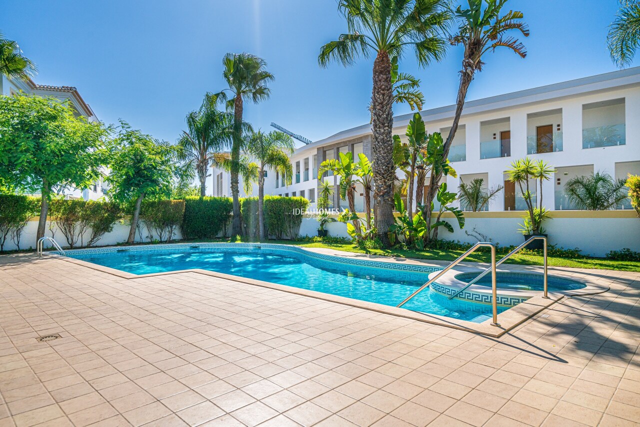 2 bed Apartment in Lagos, Western Algarve