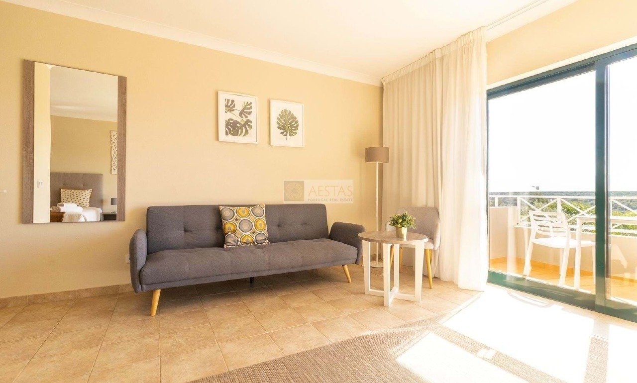 Apartment in Carvoeiro, Lagoa, Western Algarve