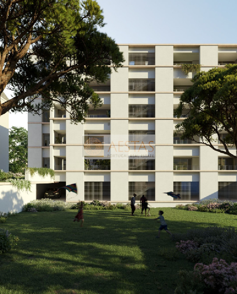 2 bed Apartment in Porto