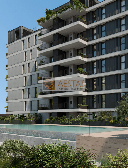 3 bed Apartment in Porto