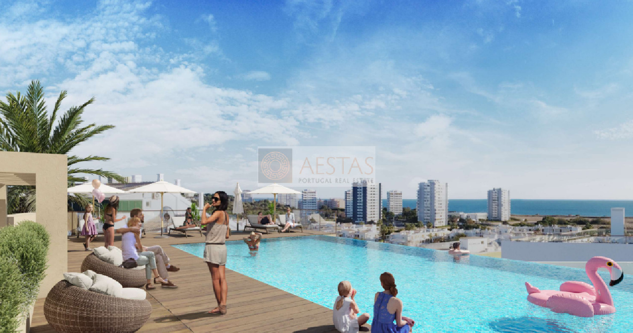 2 bed Apartment in Alvor, Portimão, Western Algarve